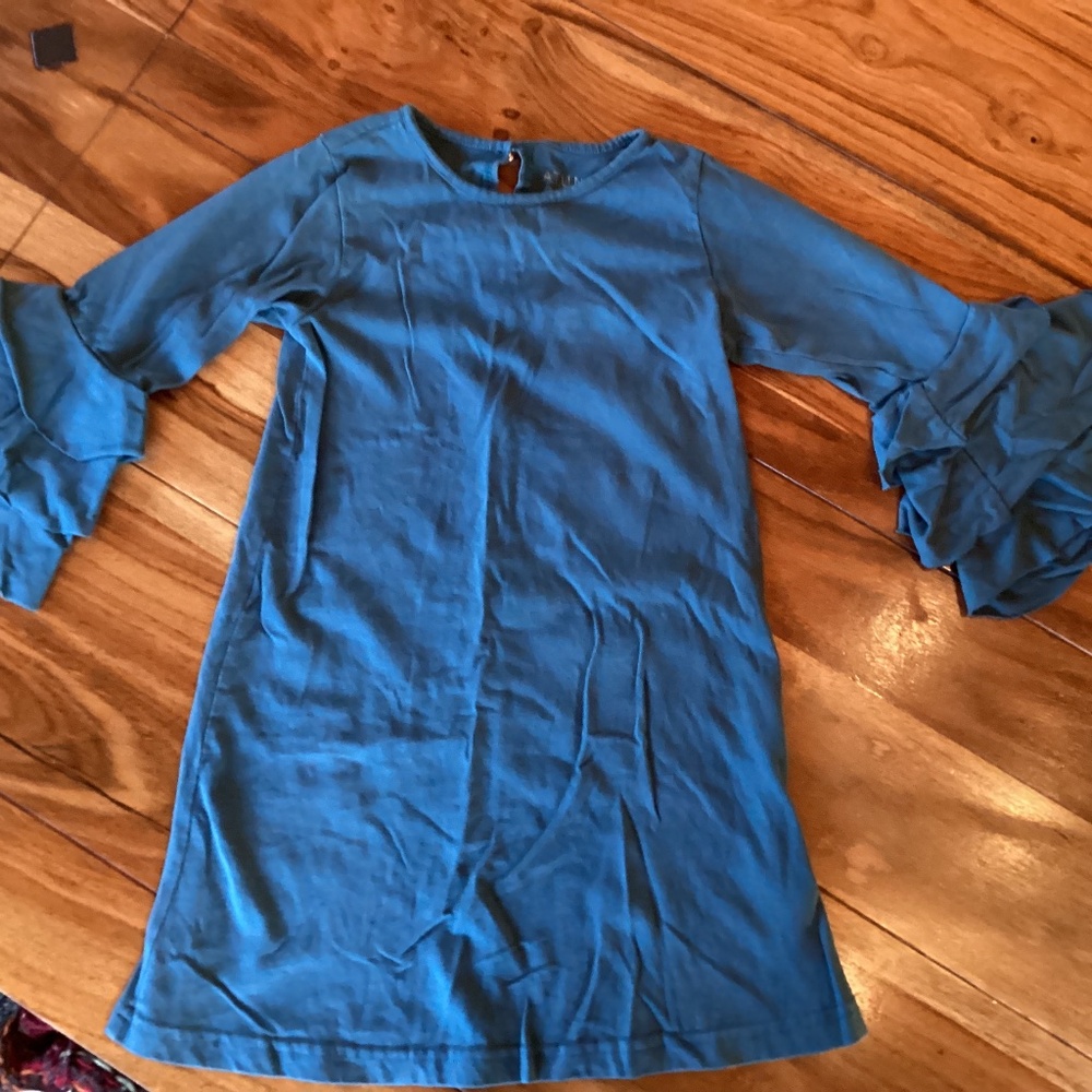 A.T.U.N knit dress size 6-7